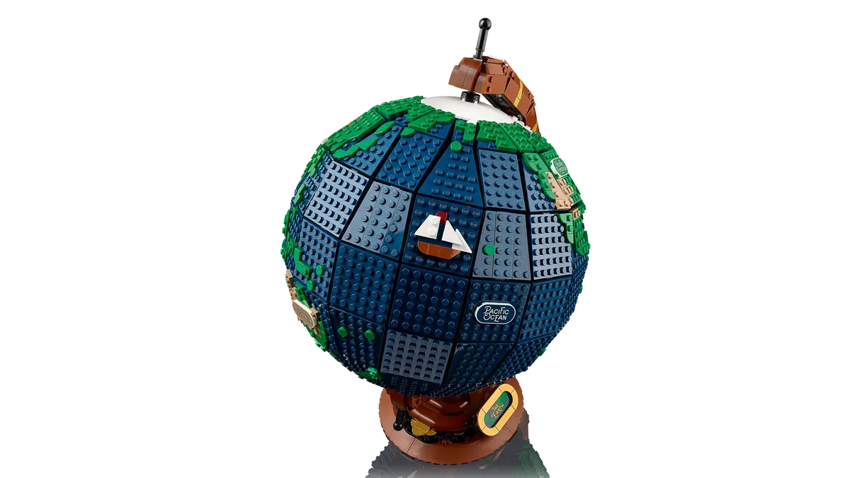 21332 The Globe | 2585 PCS