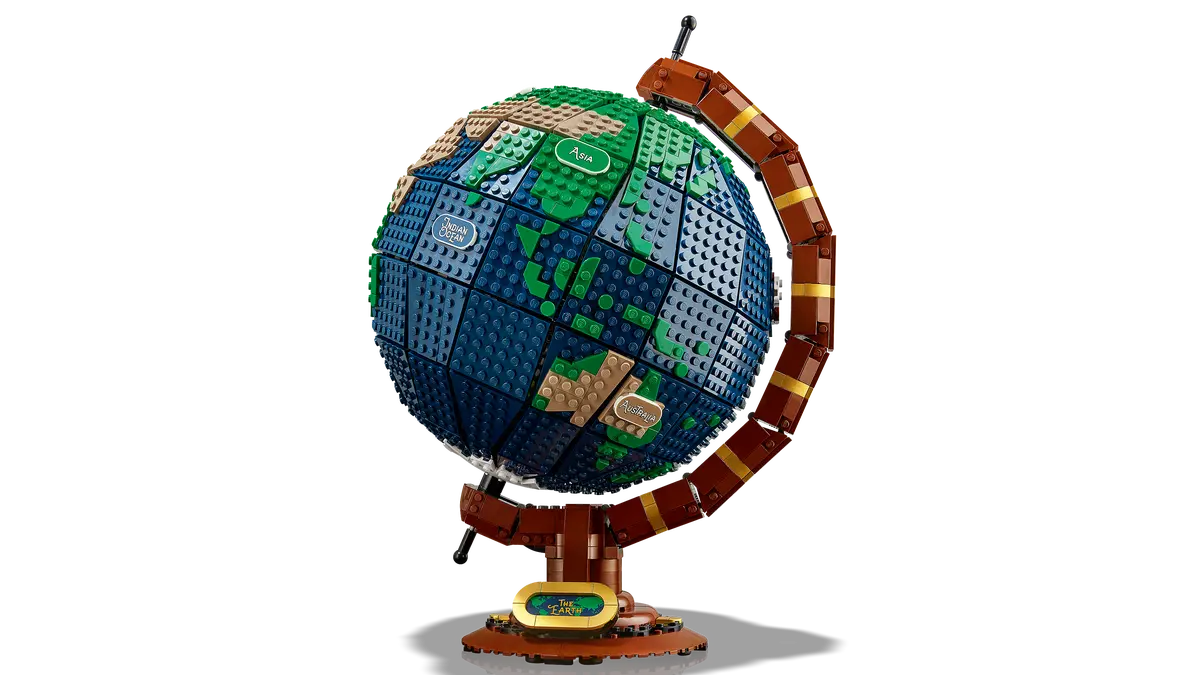 21332 The Globe | 2585 PCS