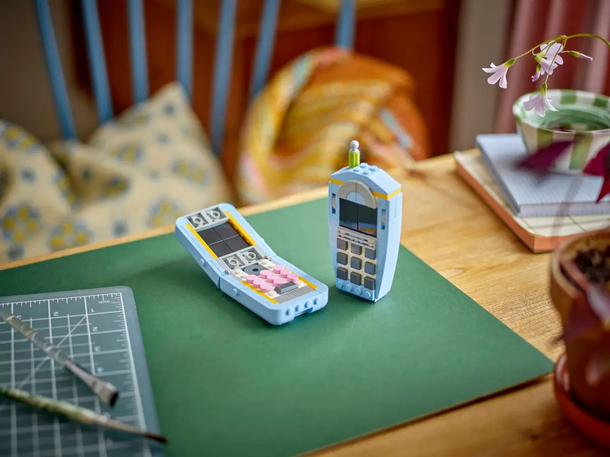 LEGO 31174 Creator Retro Telephone | 383 PCS