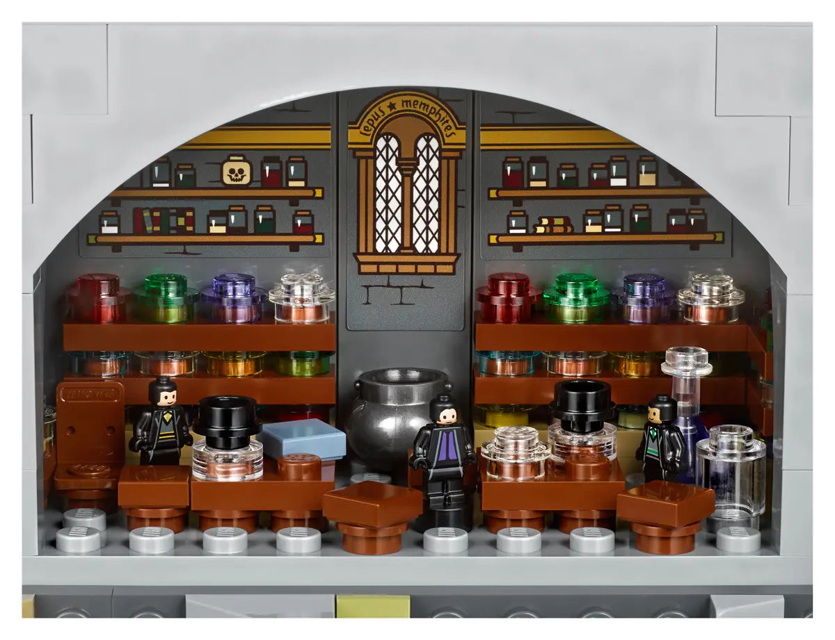 71043 Hogwarts™ Castle Harry Potter | 6020 PCS