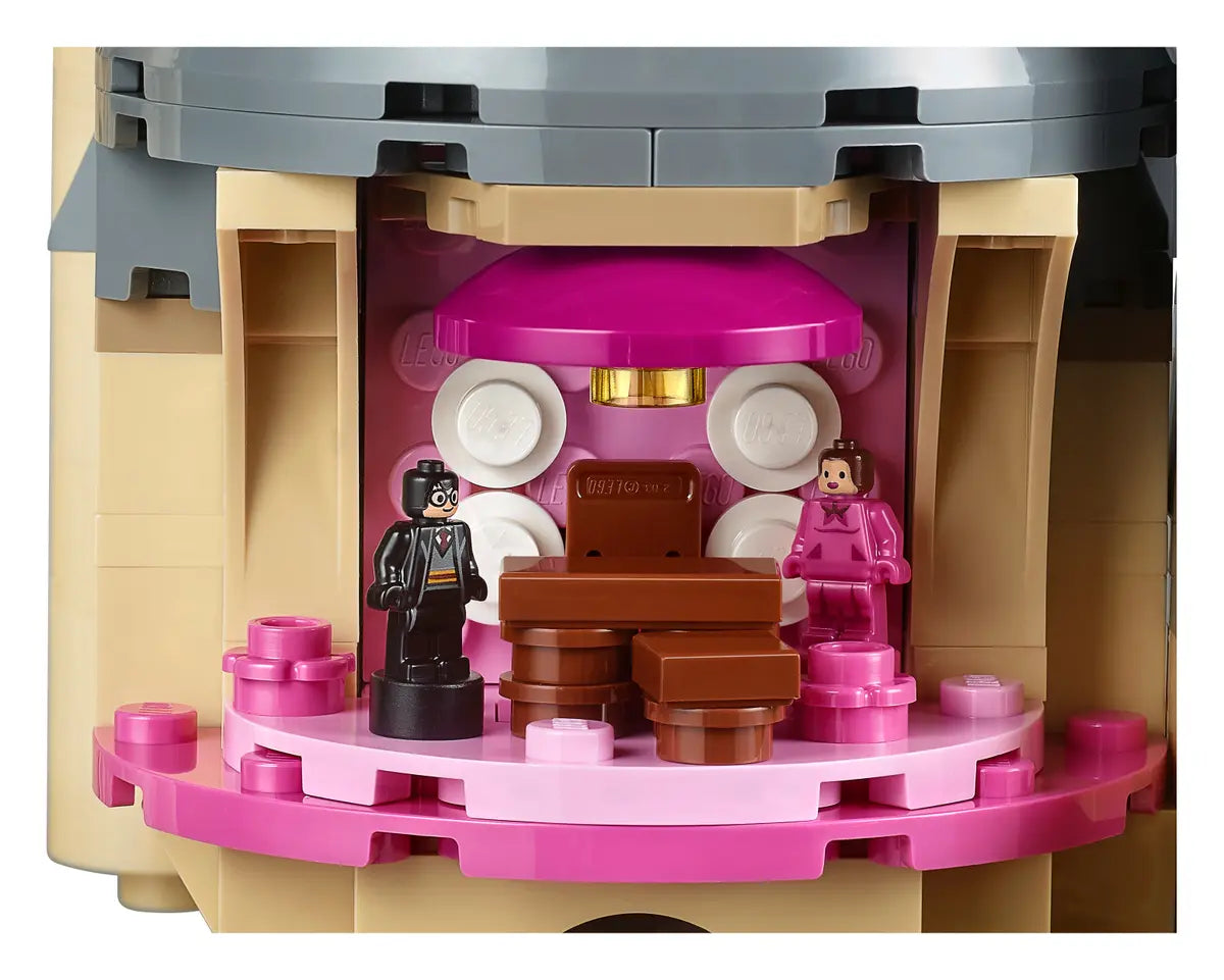 71043 Hogwarts™ Castle Harry Potter | 6020 PCS