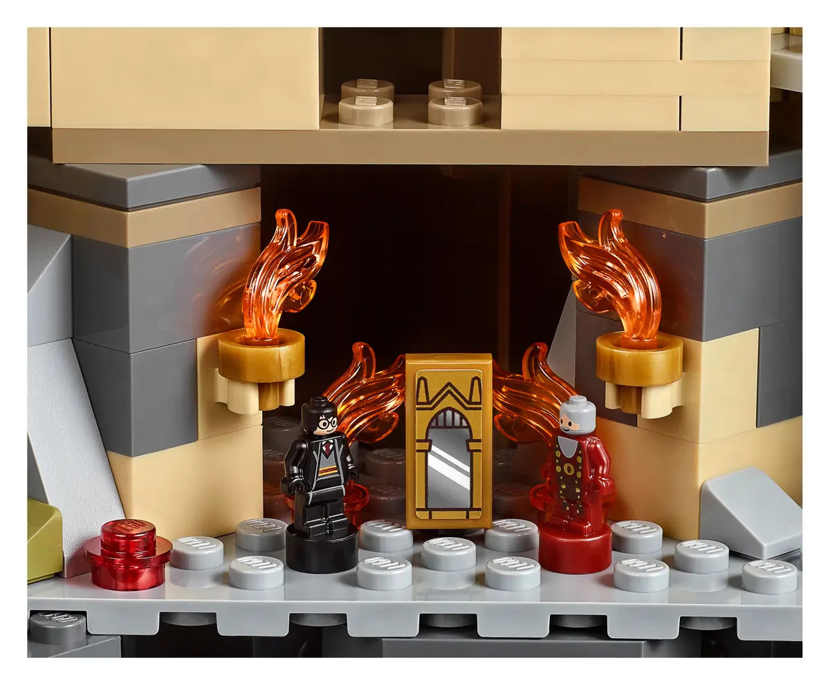 71043 Hogwarts™ Castle Harry Potter | 6020 PCS