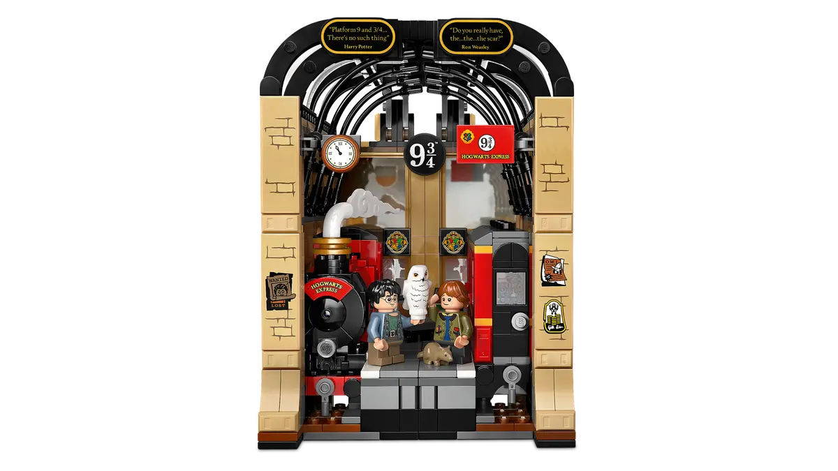 LEGO 76450 Harry Potter Book Nook: Hogwarts™ Express | 832 PCS