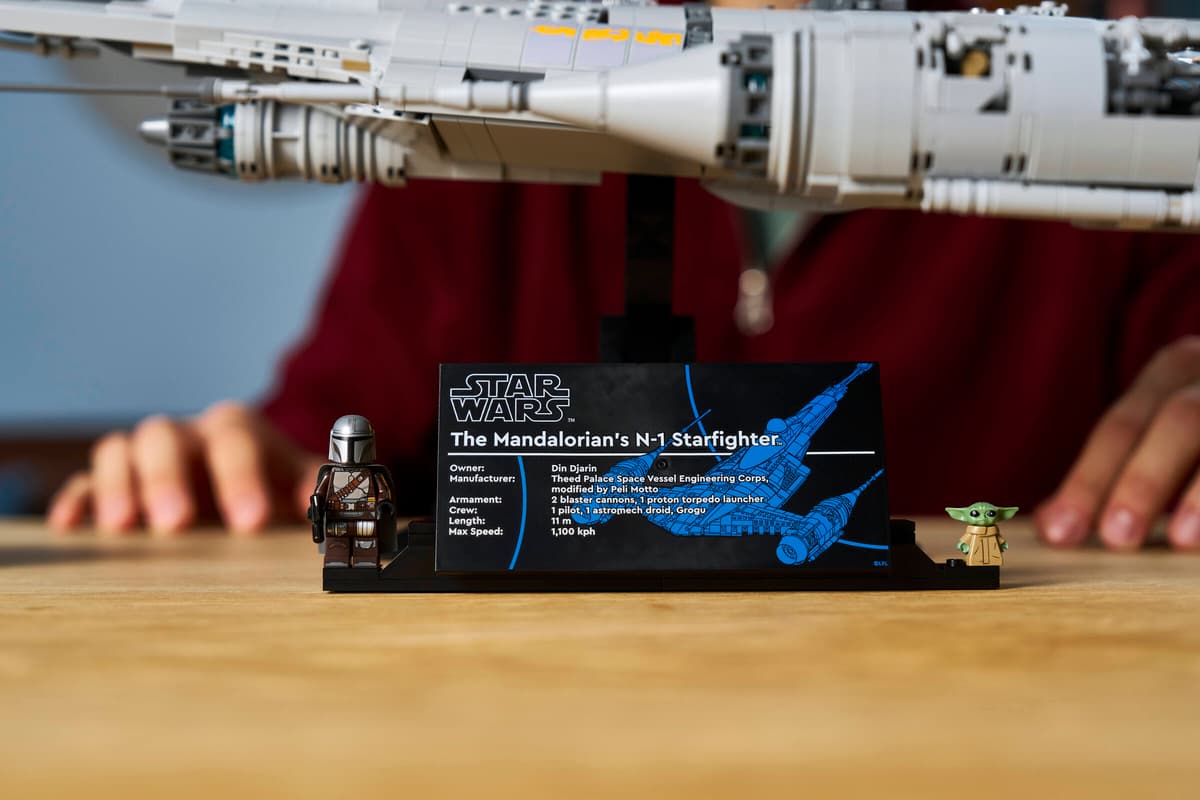 LEGO 75442 Star Wars The Mandalorian's N-1 Starfighter™ | 1809 PCS