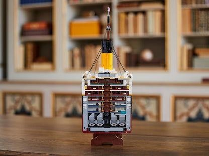 LEGO 10294 Icons Titanic | 9090 PCS