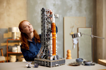 LEGO 10341 Icons NASA Artemis Space Launch System | 3601 PCS