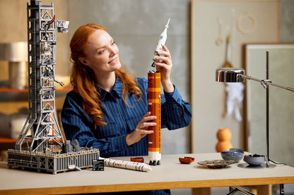 LEGO 10341 Icons NASA Artemis Space Launch System | 3601 PCS