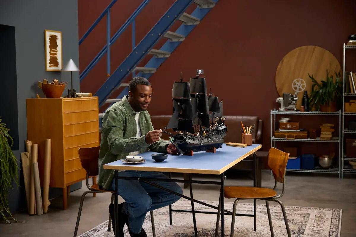 LEGO 10365 Icons Captain Jack Sparrow's Pirate Ship | 2862 PCS