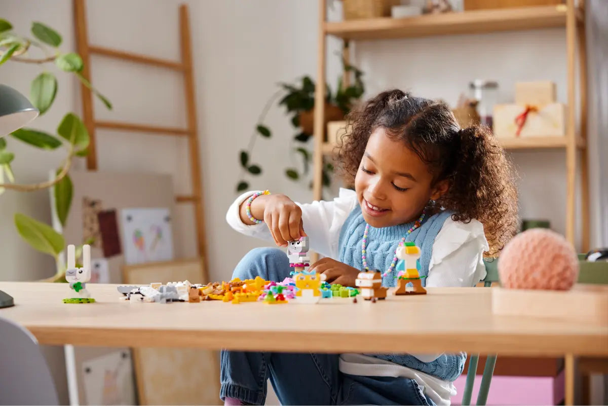 LEGO 11034 Classic Creative Pets | 450 PCS