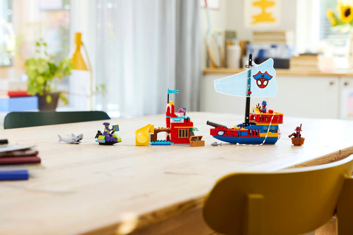 LEGO 11208 Marvel Team Spidey Pirate Ship | 201 PCS