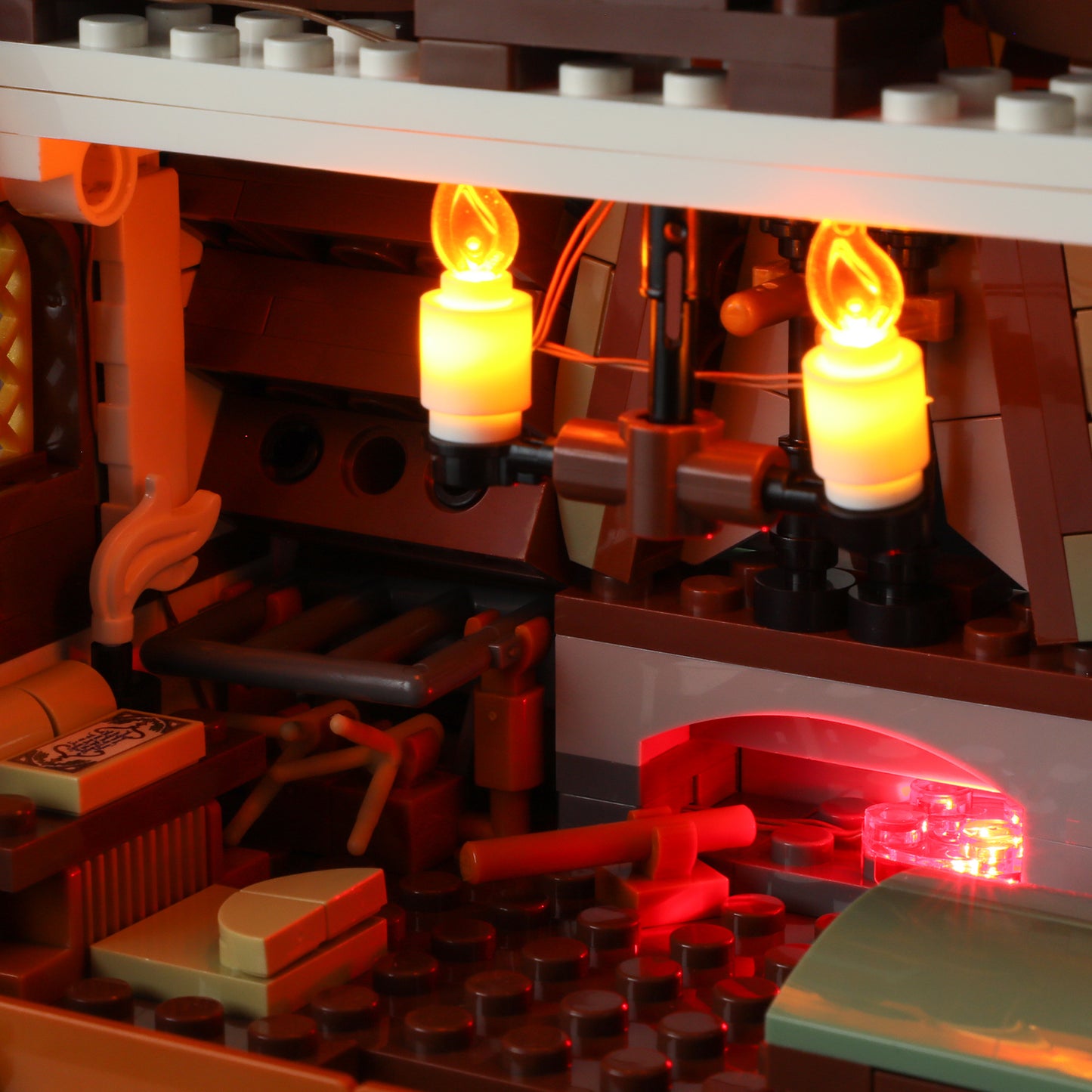 Lumibricks F9024 Medieval Apothecary Shop Building Toy Set | 1470 PCS