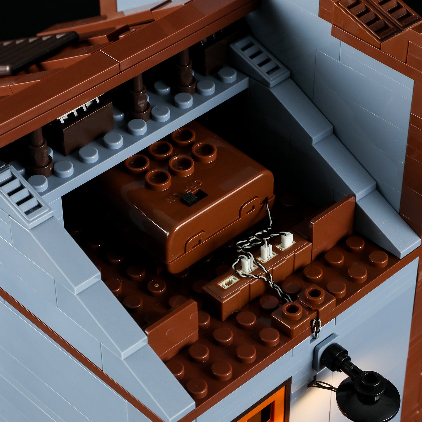 Lumibricks F9026 V2.0 Old West Sheriff's Office Building Toy Set | 1240 PCS