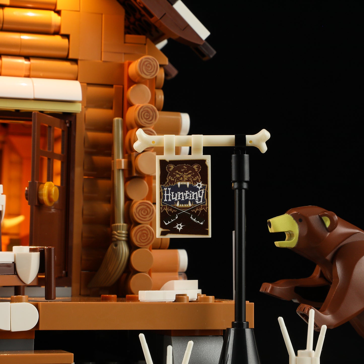 Lumibricks F9018 Hunting Cabin Building Toy Set | 2036 PCS