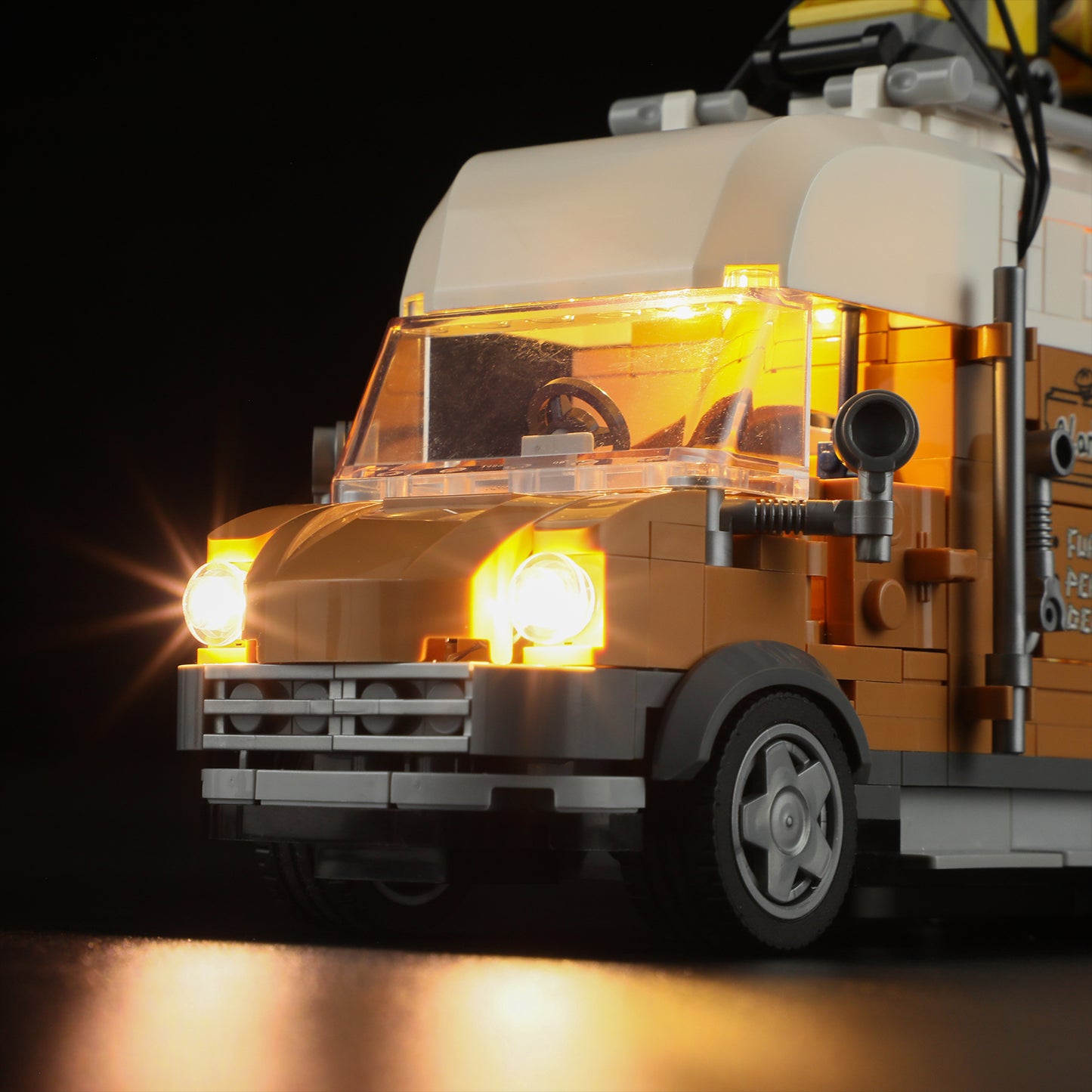 Lumibricks F9030 Carpentry Van Building Toy Set | 496 PCS