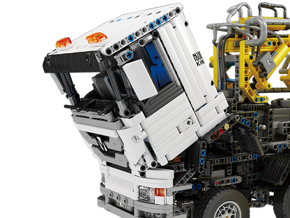 Mould King 19003 Pneumatic Concrete Truck Building Toy Set | 4,368 PCS
