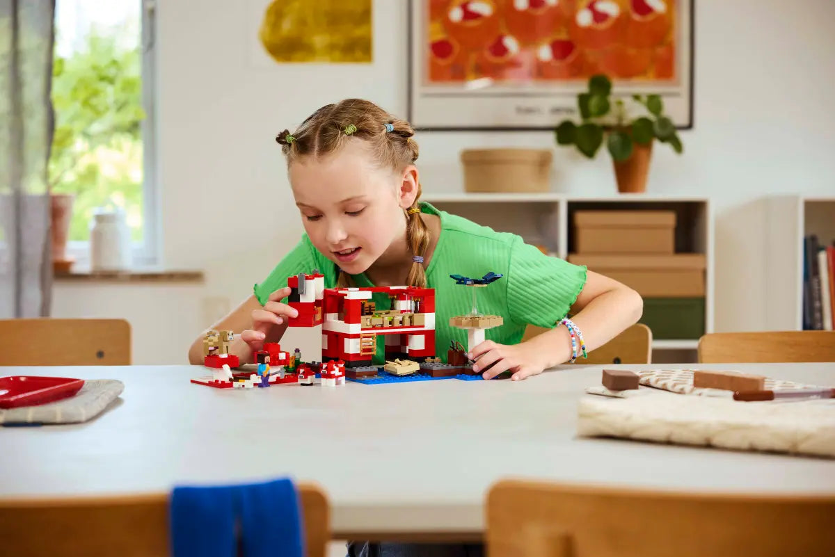 LEGO 21270 Minecraft The Mooshroom House | 500 PCS