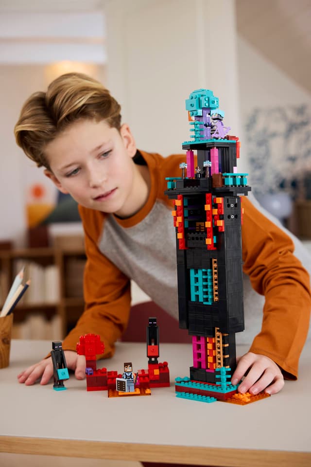 LEGO 21279 Minecraft The Enderman Tower | 867 PCS