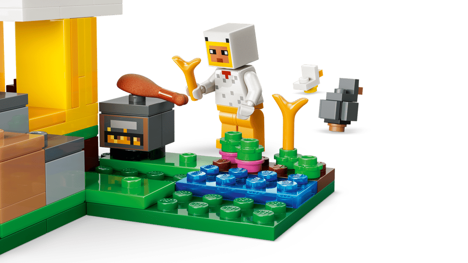 LEGO 21585 Minecraft Chicken Farm | 233 PCS