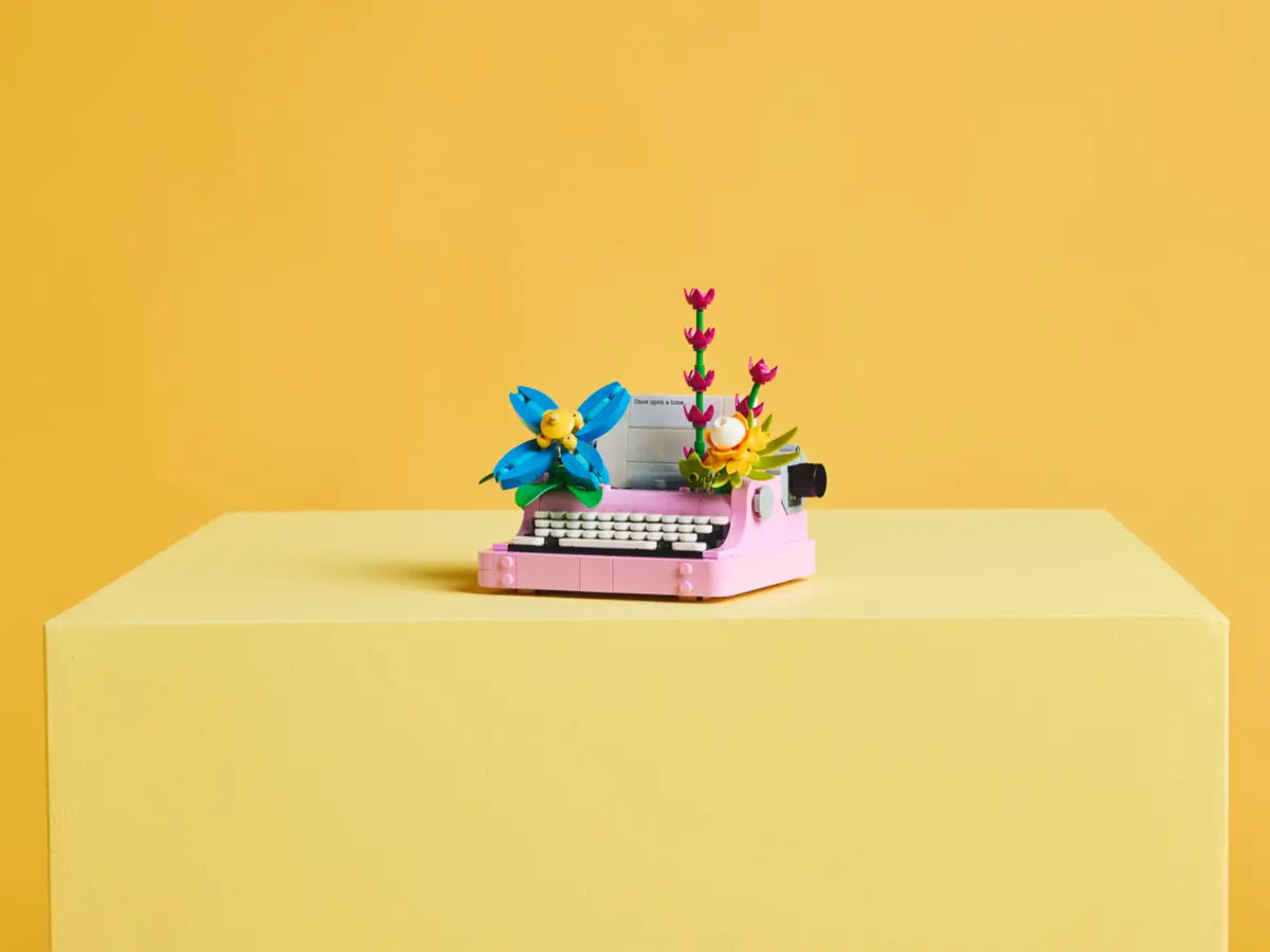 LEGO 31169 Creator 3in1 Typewriter with Flowers | 363 PCS