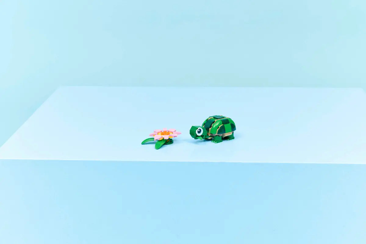 LEGO 31377 Creator 3-in-1 Turtle with a Water Lily Flower | 124 PCS