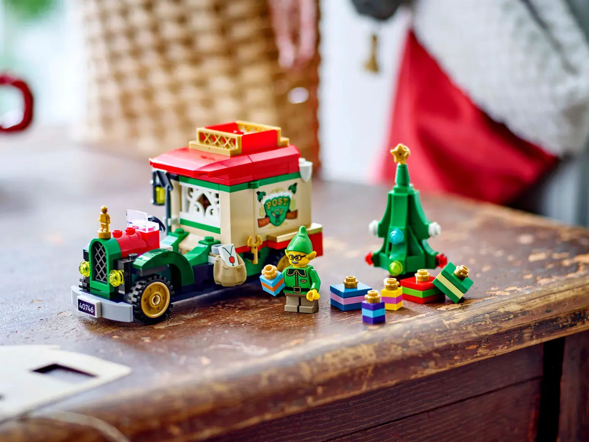 LEGO 40746 Christmas Santa's Delivery Truck | 224 PCS