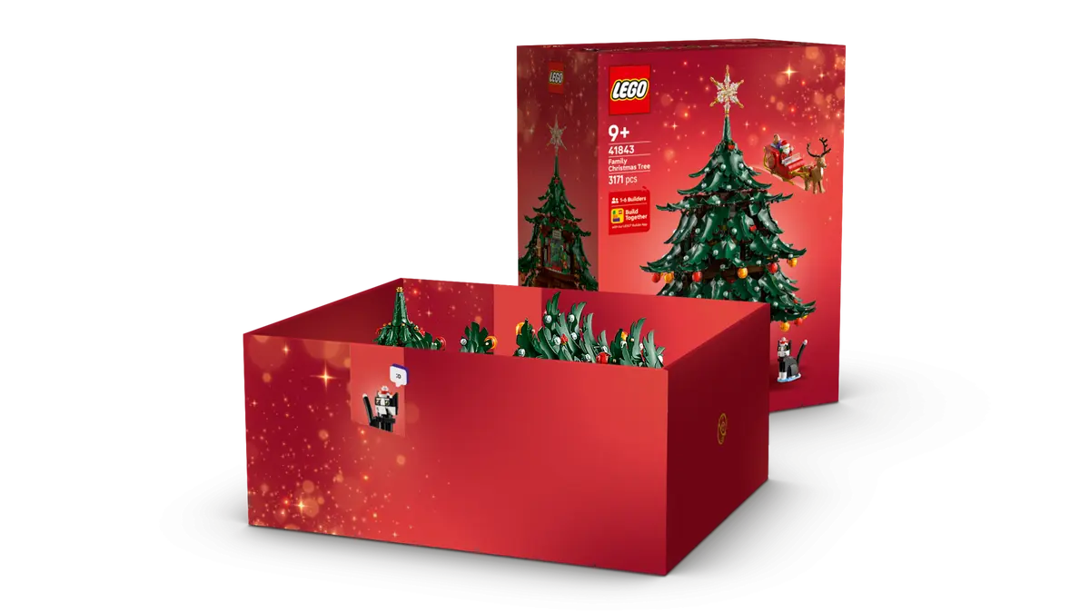 LEGO 41843 Family Christmas Tree Decoration | 3171 PCS