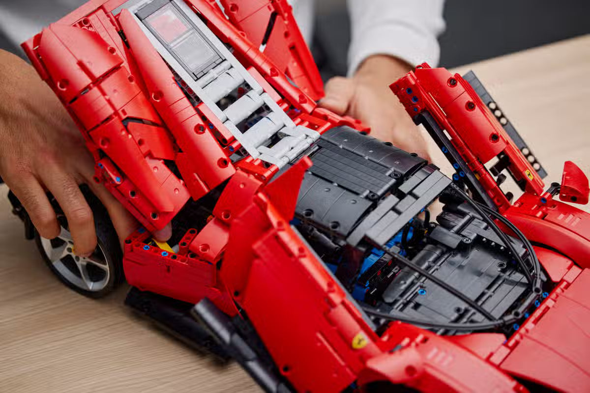 LEGO 42143 Technic Ferrari Daytona SP3 | 3778 PCS