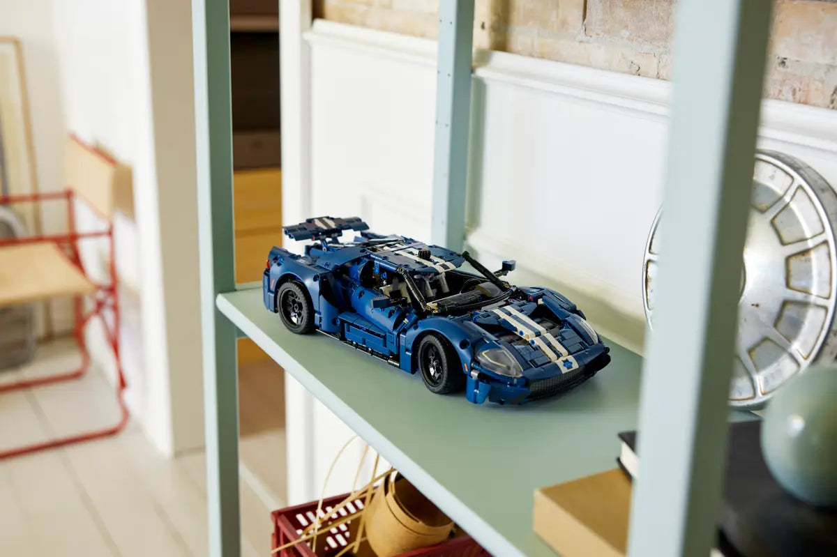 42154 2022 Ford GT | 1468 PCS