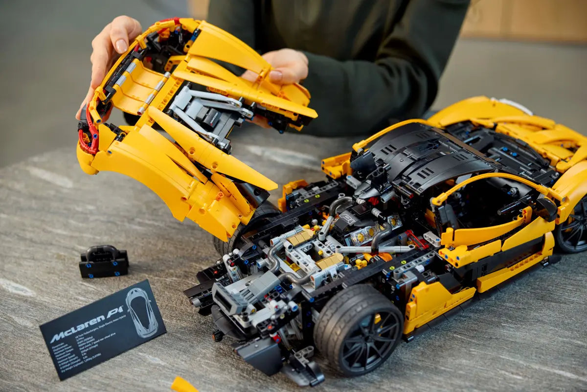 42172 McLaren P1 | 3893 PCS
