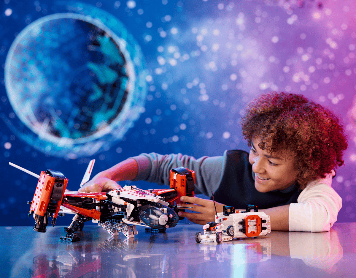 LEGO 42181 Technic VTOL Heavy Cargo Spaceship LT81 | 1365 PCS | Retired