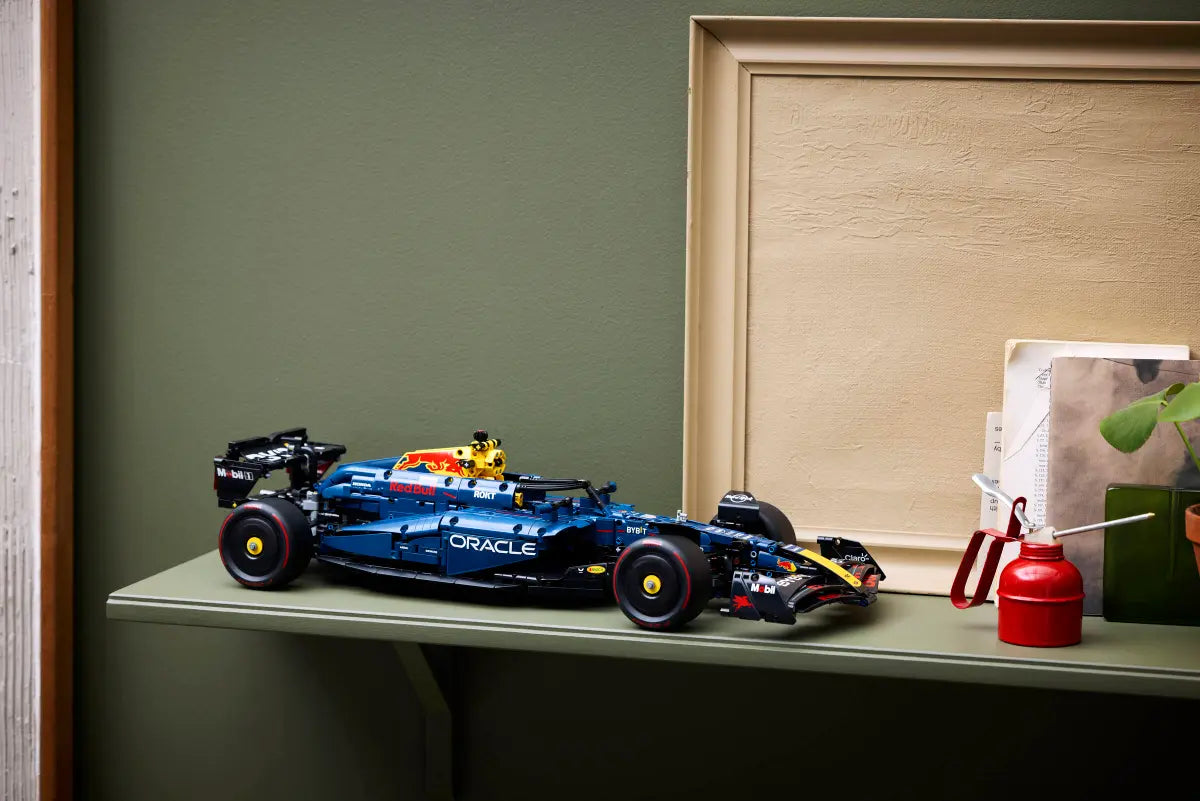 42206 Oracle Red Bull Racing RB20 F1 Car | 1639 PCS