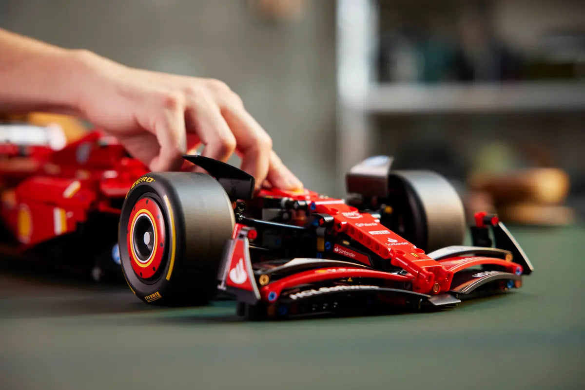 42207 Ferrari SF-24 F1 Car | 1361 PCS