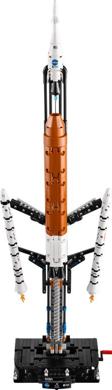 LEGO 42221 Technic NASA Artemis Space Launch System Rocket | 632 PCS