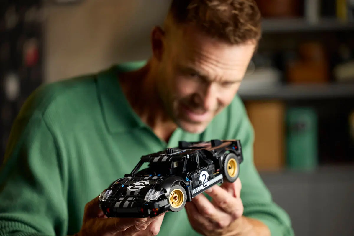 LEGO 42223 Technic 1966 Ford GT40 MKII Race Car | 793 PCS