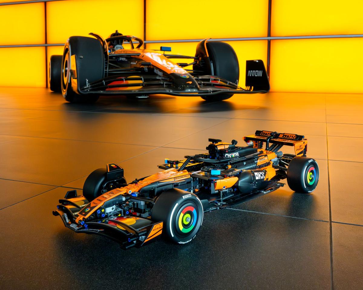 LEGO 42228 Technic McLaren MCL39 F1® Car | 1675 PCS