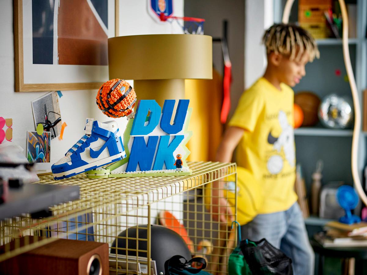 LEGO 43008  Nike Dunk x LEGO® | 1180 PCS