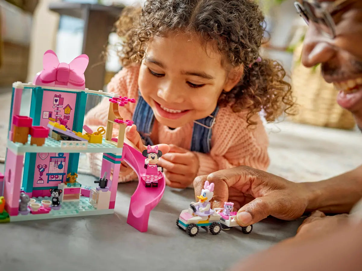 LEGO 43274 Mickey & friends Minnie's Pet Hotel | 161 PCS