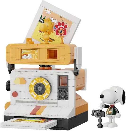Pantasy 86915 Snoopy Camera Building Toy Set | 257 PCS