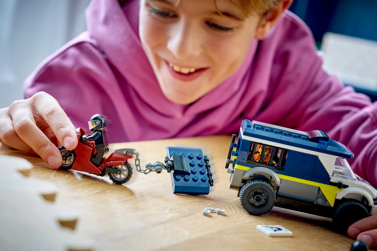 LEGO 60479 City Police Prisoner Transport Van | 198 PCS