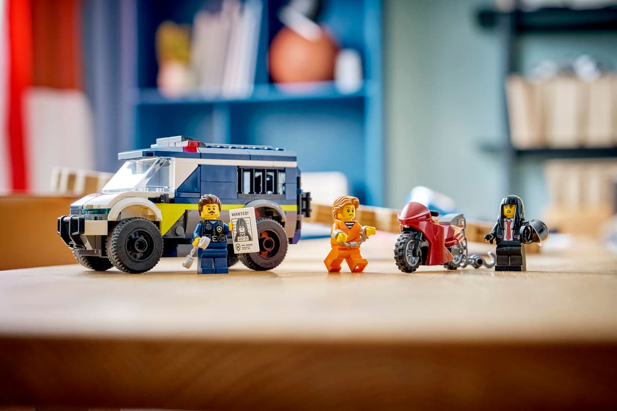 LEGO 60479 City Police Prisoner Transport Van | 198 PCS