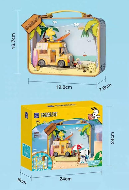 Pantasy 86910 Snoopy Suitcase Building Toy Set | 362 PCS