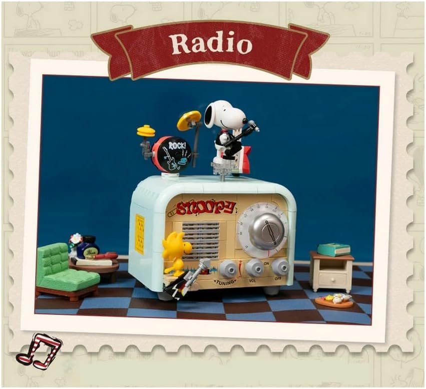 Pantasy 86916 Snoopy Radio Building Toy Set | 305 PCS – Brickmania