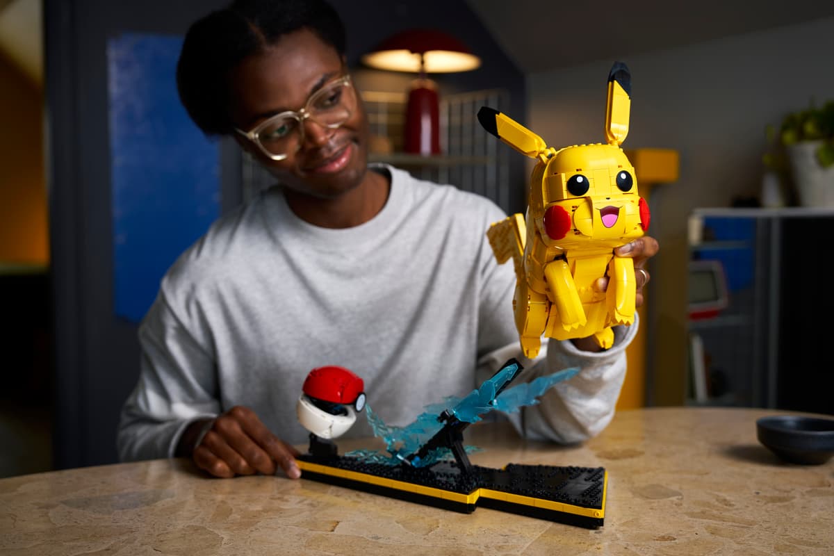 LEGO 72152 Pokémon Pikachu and Poké Ball | 2050 PCS