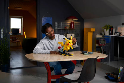 LEGO 72152 Pokémon Pikachu and Poké Ball | 2050 PCS