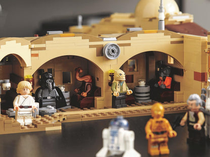 LEGO 75290 Star Wars Mos Eisley Cantina™ | 3187 PCS | Retired