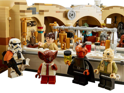 LEGO 75290 Star Wars Mos Eisley Cantina™ | 3187 PCS | Retired