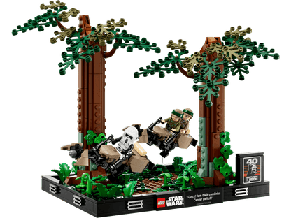 LEGO 75353 Star Wars Endor™ Speeder Chase Diorama | 608 PCS