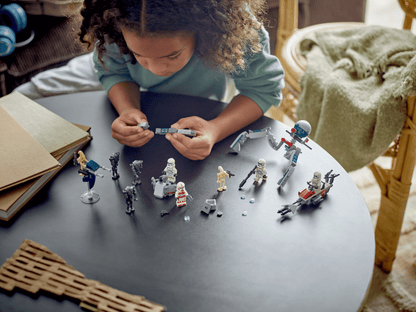 LEGO 75372 Star Wars Clone Trooper™ & Battle Droid™ Battle Pack | 215 PCS