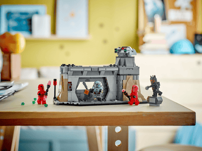 LEGO 75386 Star Wars Paz Vizsla™ and Moff Gideon™ Battle | 289 PCS | Retired