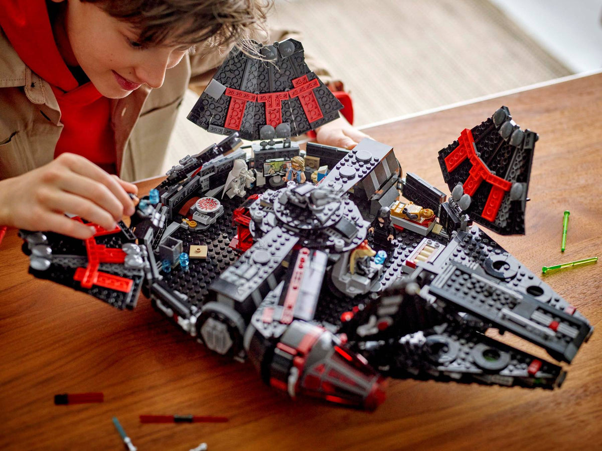 LEGO 75389 Star Wars The Dark Falcon | 1579 PCS | Retired
